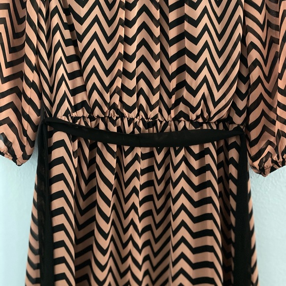 Enfocus Studio Chevron Dress - Picture 4 of 7